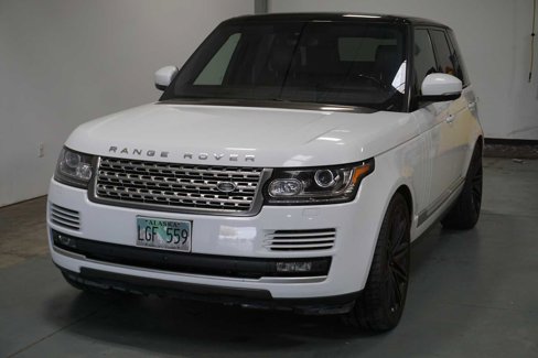 Used 2016 Land Rover Range Rover HSE image 1