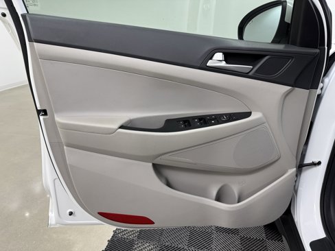 Used 2019 Hyundai Tucson SEL image 9