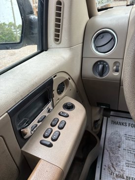 Used 2004 Ford F150 XLT image 16