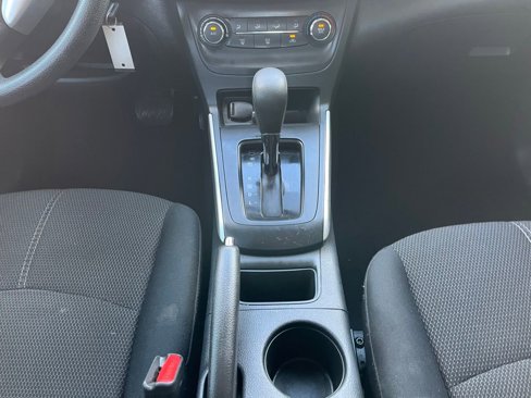 Used 2016 Nissan Sentra S image 35