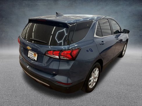 Used 2024 Chevrolet Equinox LT w/ LPO, Floor Liner Package image 5