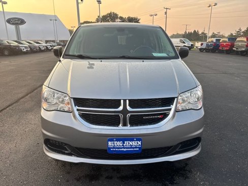 Used 2019 Dodge Grand Caravan SE image 8