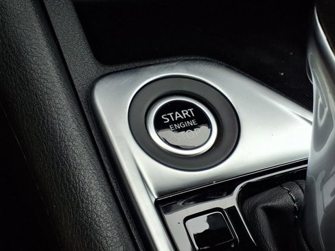 New 2025 Nissan Sentra SV w/ Trunk Package image 8