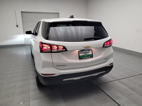 Used 2024 Chevrolet Equinox LT image 6