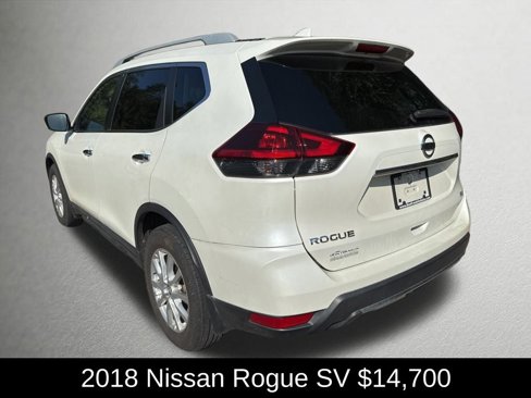 Used 2018 Nissan Rogue SV image 7
