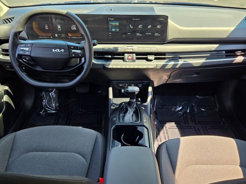 Used 2025 Kia K4 LXS image 16