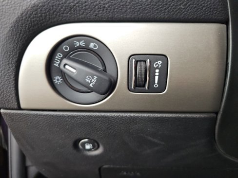 Certified 2020 Dodge Durango SXT image 18