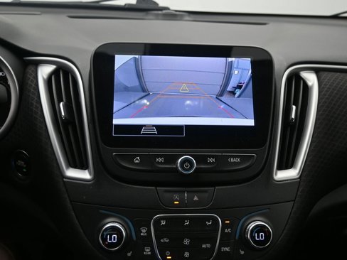 Used 2023 Chevrolet Malibu LT w/ Driver Confidence Package image 21