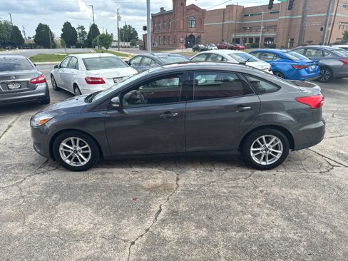 Used 2016 Ford Focus SE image 7