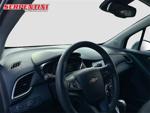 Used 2017 Chevrolet Trax LT image 11
