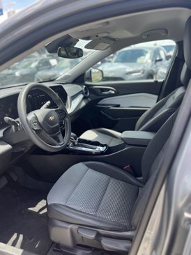 Used 2024 Chevrolet Trax LT image 13