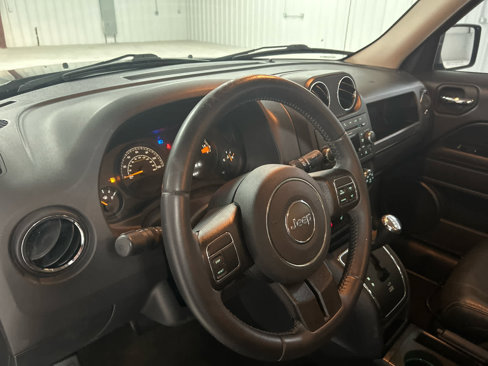 Used 2016 Jeep Patriot Sport w/ Power Value Group image 20
