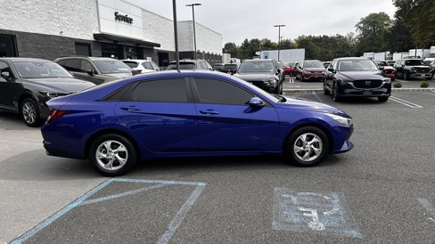 Used 2021 Hyundai Elantra SE image 11