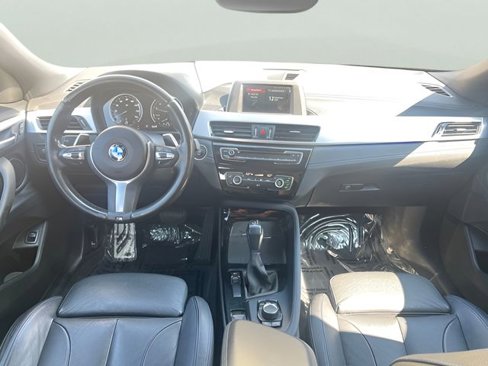 Used 2018 BMW X2 sDrive28i image 11