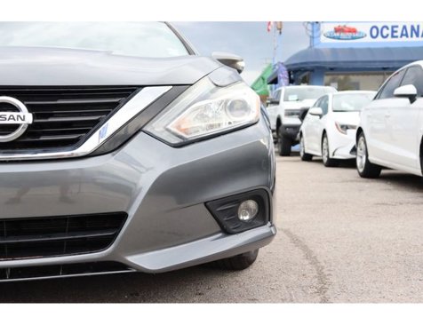 Used 2017 Nissan Altima 2.5 SL image 14