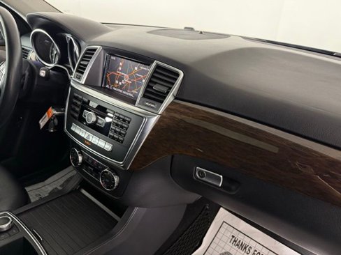 Used 2012 Mercedes-Benz ML 350 4MATIC image 40