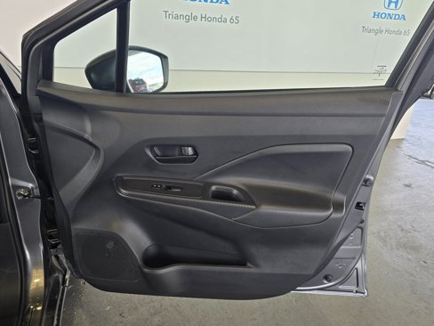 Used 2023 Nissan Versa S image 13