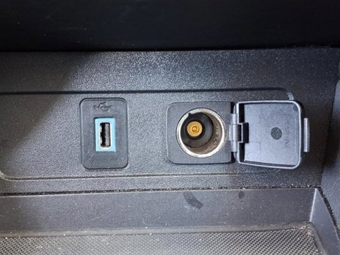 Used 2019 Ford Escape Titanium image 24