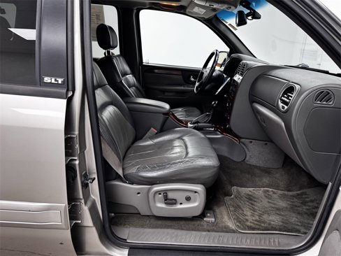 Used 2002 GMC Envoy SLT image 16