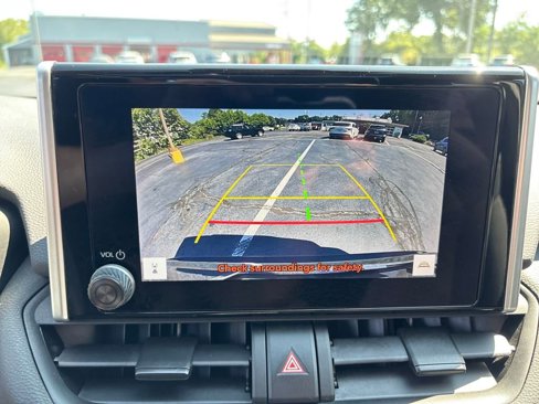 Used 2023 Toyota RAV4 XLE image 20