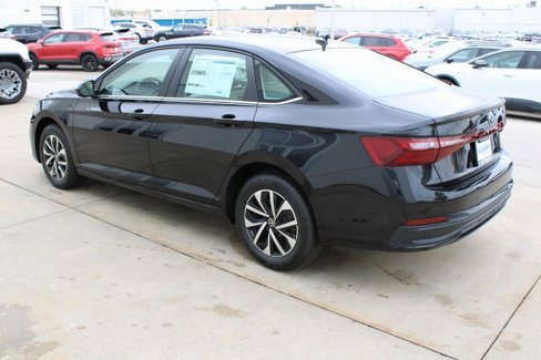 New 2025 Volkswagen Jetta S image 4