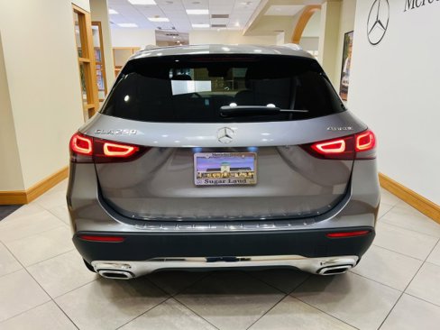 Certified 2021 Mercedes-Benz GLA 250 4MATIC image 55