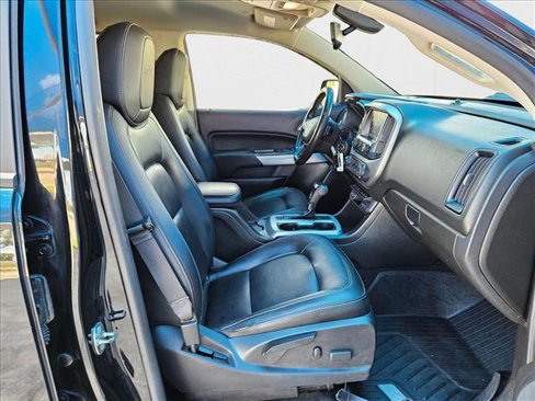 Used 2018 Chevrolet Colorado ZR2 w/ ZR2 Midnight Special Edition image 21
