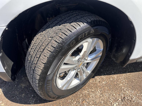 Used 2011 Chevrolet Equinox LT image 15