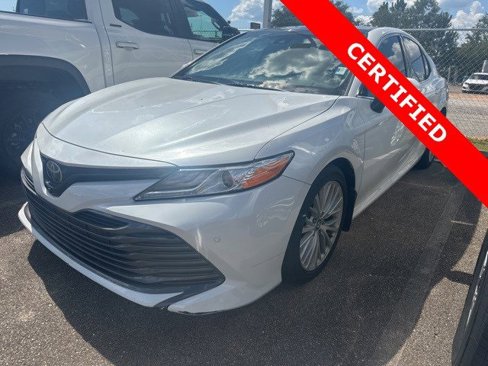 Certified 2018 Toyota Camry XLE w/ Audio Package image 1