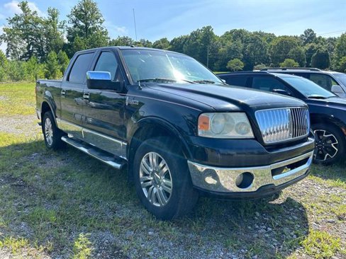 Used 2006 Lincoln Mark LT 4x4 image 2