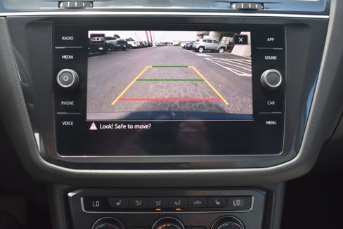 Used 2021 Volkswagen Tiguan SE image 26