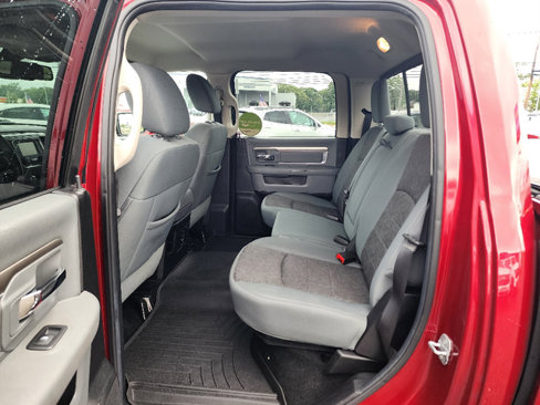 Used 2014 RAM 1500 Big Horn image 30