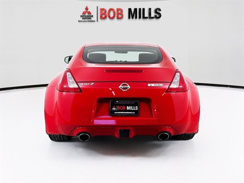 Used 2011 Nissan 370Z Coupe image 6