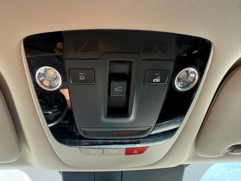 Used 2023 Kia Sorento S w/ Panoramic Sunroof Package image 33