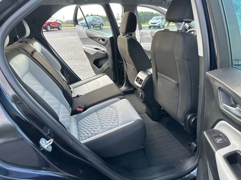 Used 2020 Chevrolet Equinox LS w/ LPO, Roadside Safety Package image 28