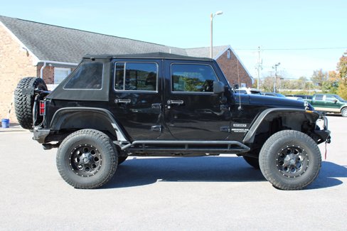 Used 2013 Jeep Wrangler Unlimited Sport w/ Connectivity Group image 9