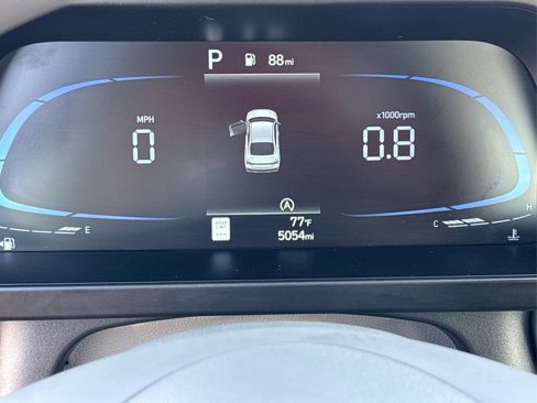 Certified 2024 Hyundai Elantra SE image 21