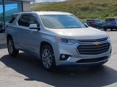 Used 2020 Chevrolet Traverse Premier image 8