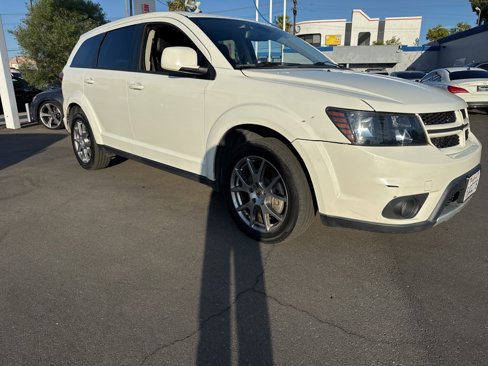 Used 2019 Dodge Journey GT image 1