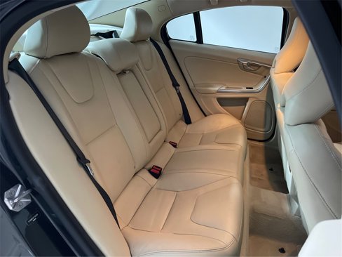 Used 2015 Volvo S60 T5 Premier image 34