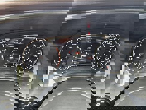 Used 2023 Nissan Rogue SV image 16