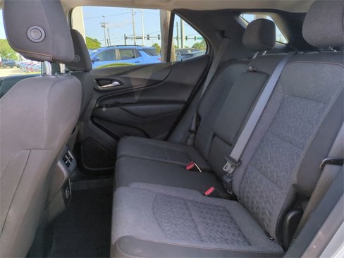 Used 2023 Chevrolet Equinox LT image 13