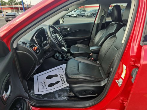 Used 2021 Jeep Compass Limited image 17