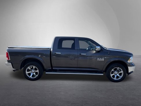 Used 2016 RAM 1500 Laramie w/ Convenience Group image 2