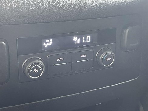Used 2016 Chevrolet Tahoe LT image 13