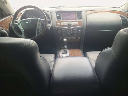 Used 2016 INFINITI QX80 4WD image 3