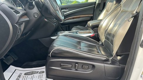 Used 2017 Acura MDX SH-AWD w/ Advance Package image 10