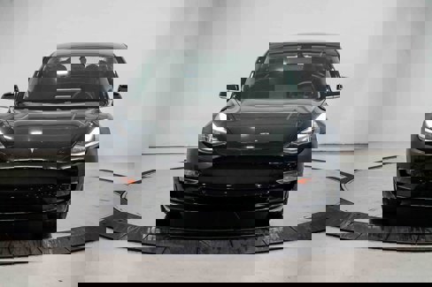 Used 2020 Tesla Model 3 Standard Range Plus image 4