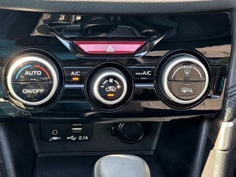 Used 2019 Subaru Forester Premium image 30