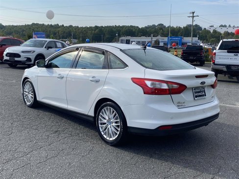 Used 2012 Ford Focus SEL image 3